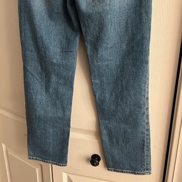 PAIGE Sarah Vintage High Rise Straight Ankle Jean in Juliette Destructed - Picture 8 of 9